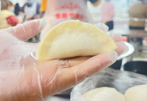 感恩從心開始，讓愛溫暖彼此----記華虹感恩節(jié)活動